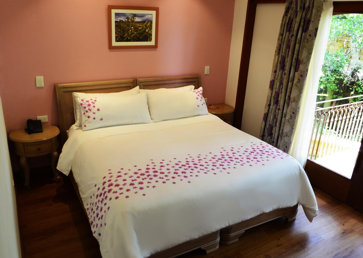 La Casa Del Arbol Hotel Boutique Villa de Leyva Extérieur photo