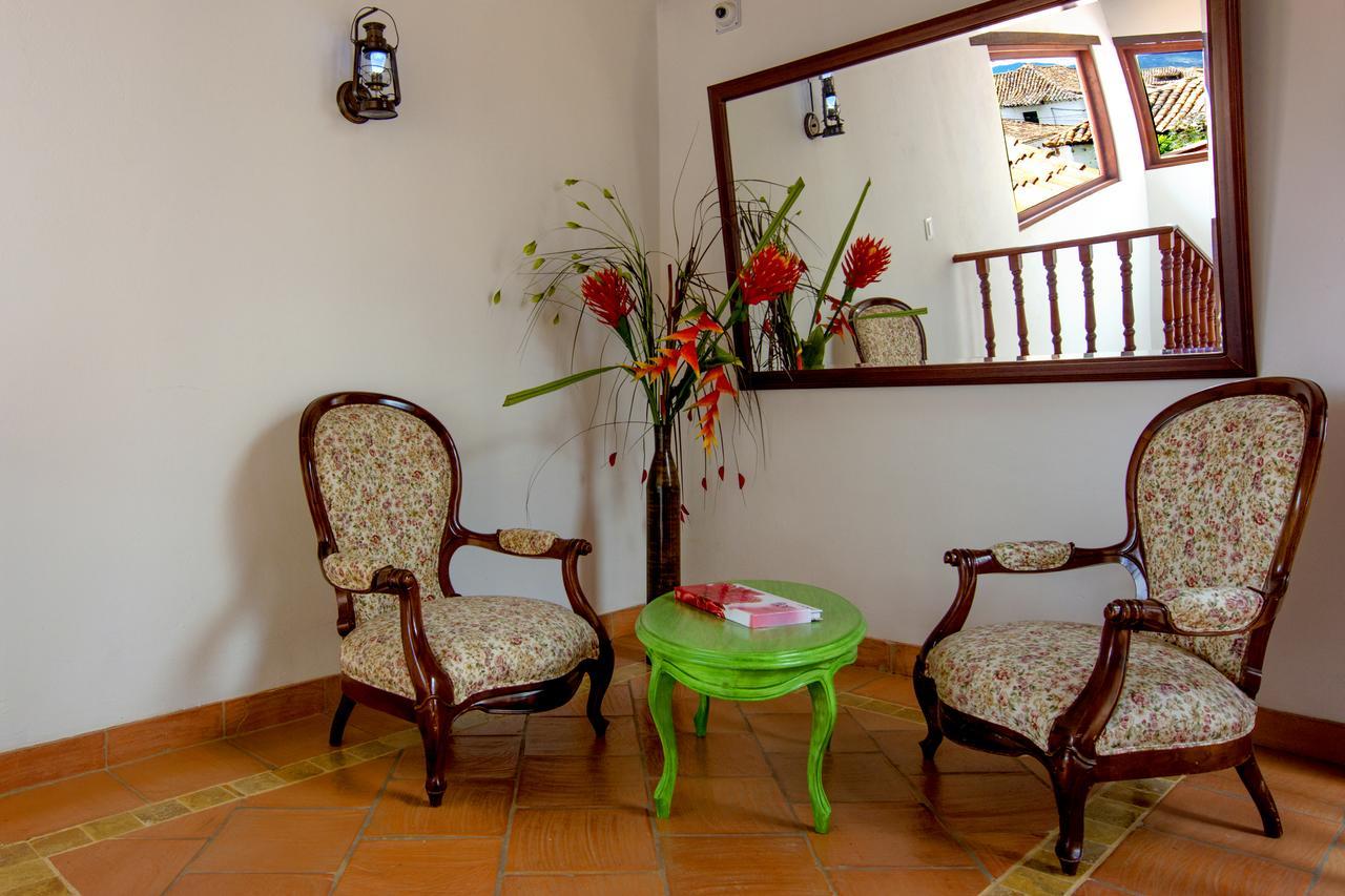 La Casa Del Arbol Hotel Boutique Villa de Leyva Extérieur photo